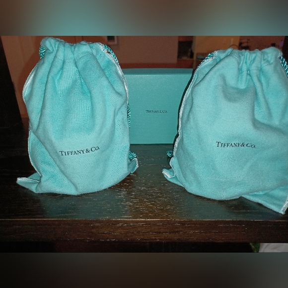 Tiffany Tea Set - Picture 4 of 7